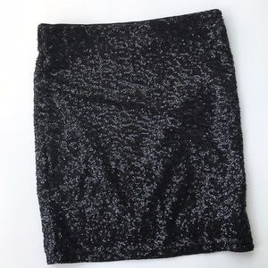 👉 Divided by H&M✌️ Black Sequin Bandage Skirt
